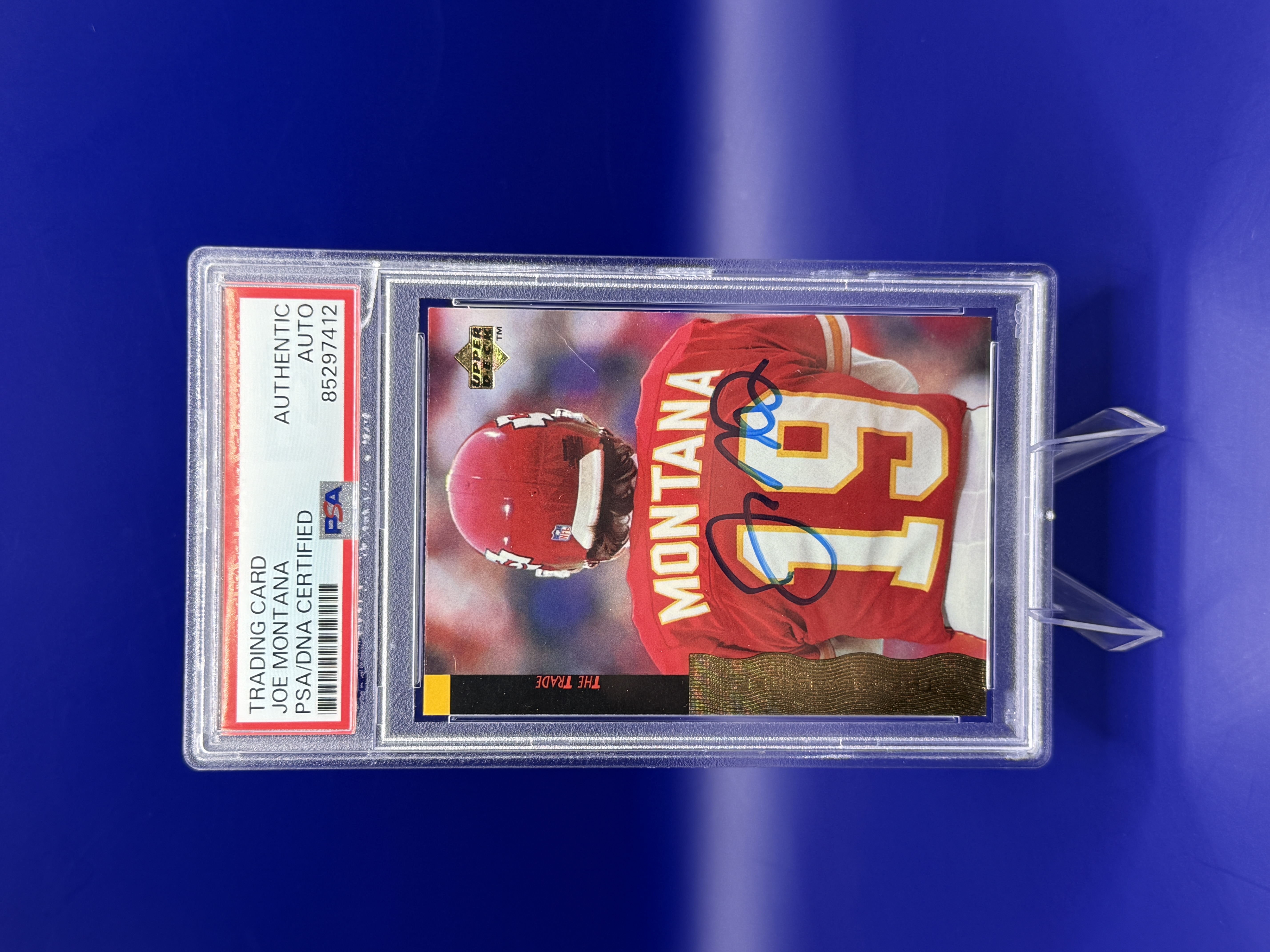 Joe Montana Upper Deck 'The Trade' Autograph — PSA/DNA Certified front