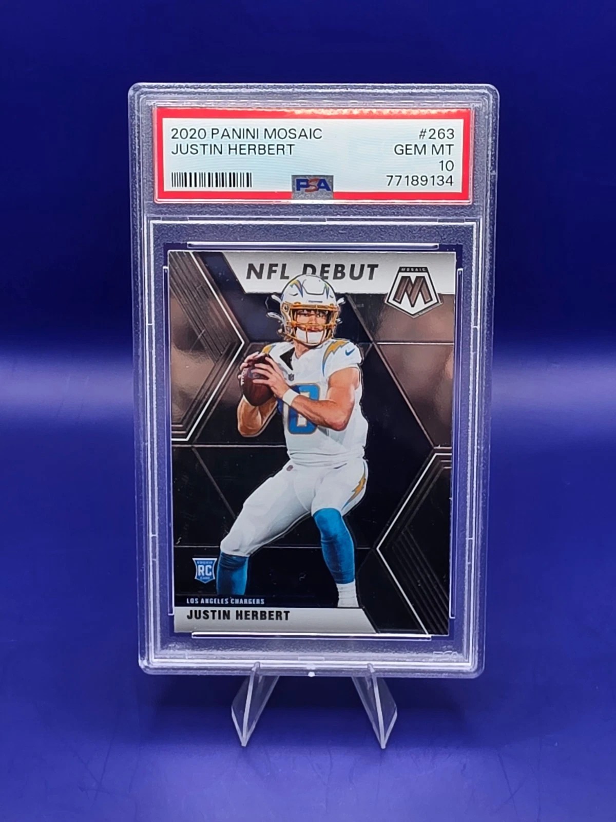 2020 Panini Mosaic Justin Herbert NFL Debut #263 RC PSA 10 front